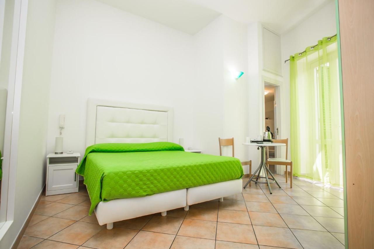 La Piazzetta Hotel Amalfi Exterior photo