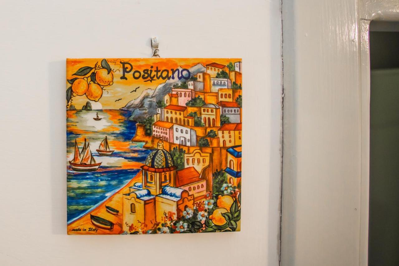 La Piazzetta Hotel Amalfi Exterior photo