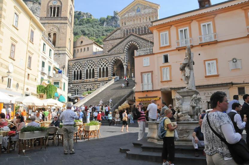 La Piazzetta Hotel Amalfi Exterior photo